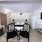 Fizzio Otel 2*