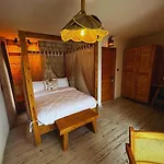 Fizzio Otel