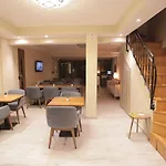 Otel Fizzio Alaçatı