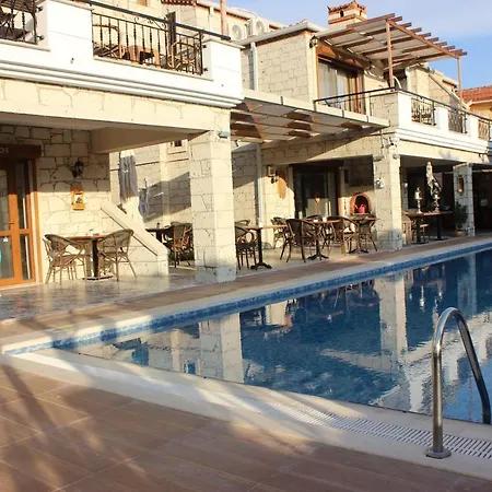 Fizzio Hotel Alaçatı