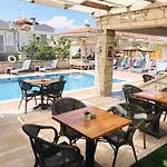 Fizzio 2* Alacati